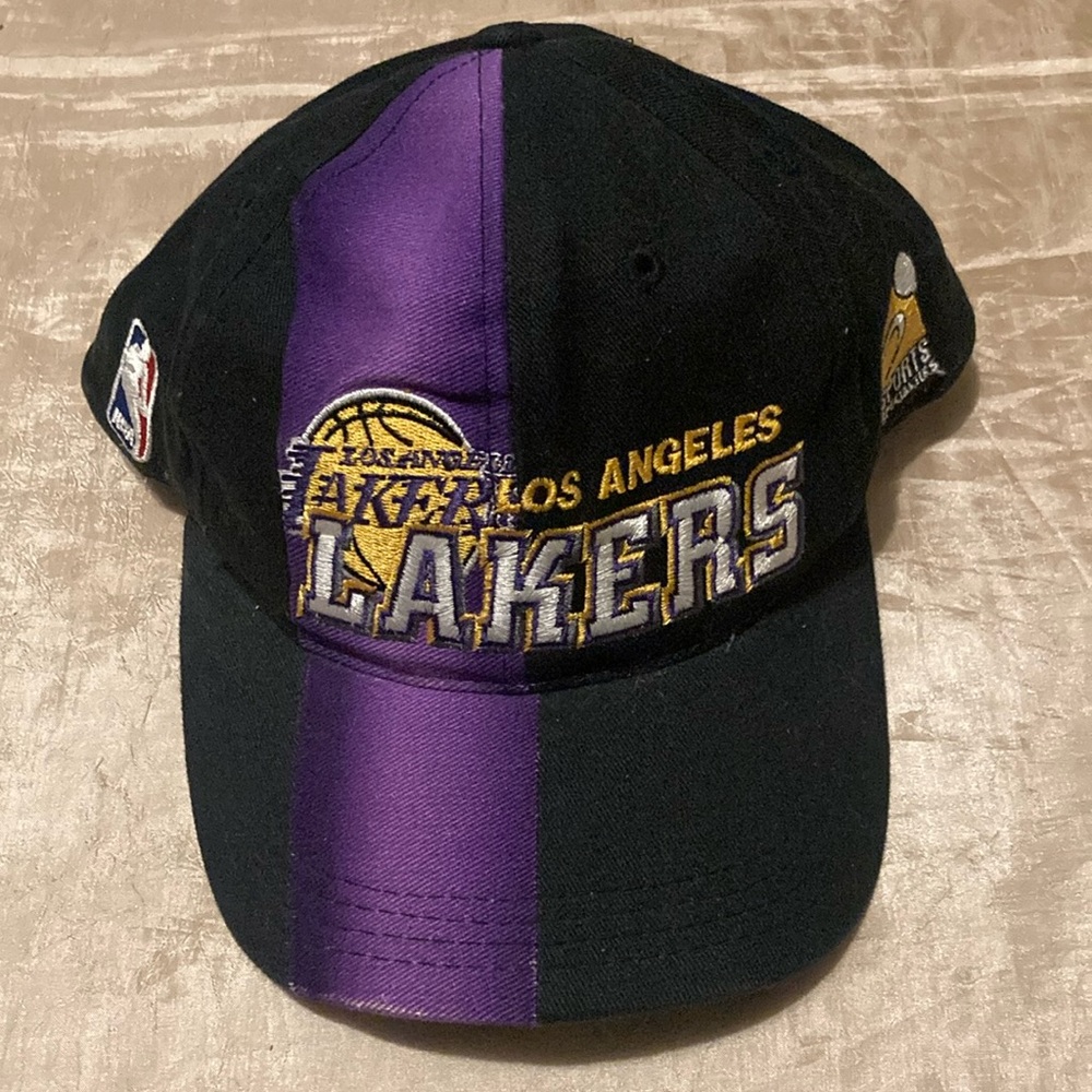 Vintage Los Angeles Lakers Sports Specialties Draft Day Snapback